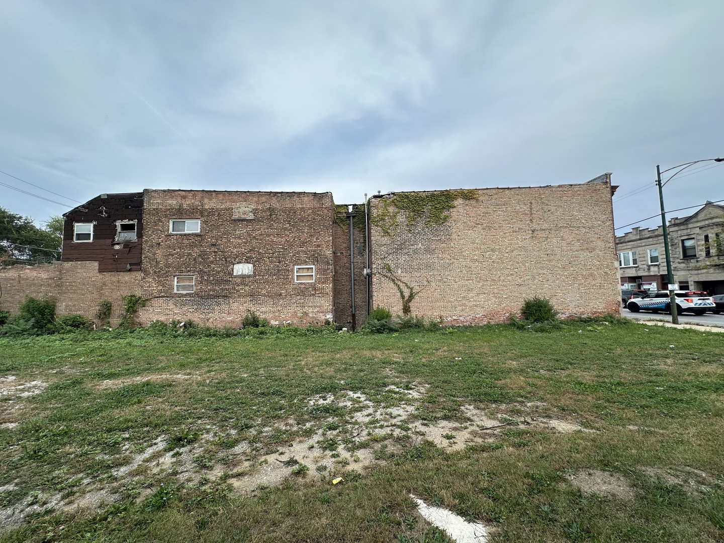 350 East 115th Street Chicago IL 60628