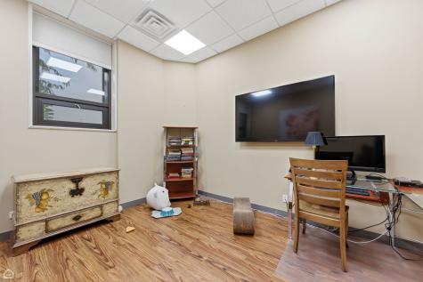 6218 South Oakley Avenue Chicago IL 60636