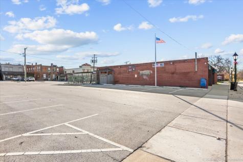 1361 Benton Street Crete IL 60417