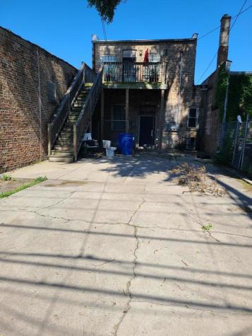 9208 South Cottage Grove Avenue Chicago IL 60619