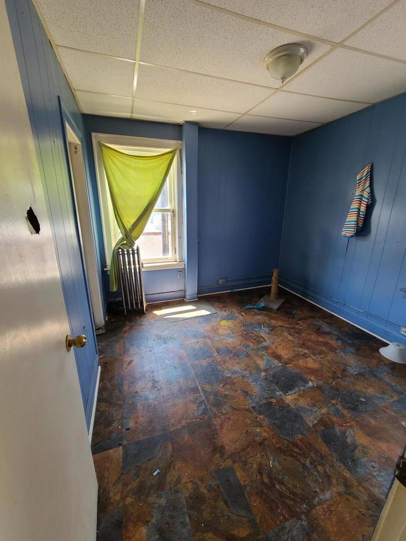 9208 South Cottage Grove Avenue Chicago IL 60619