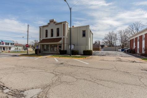 2 Park Avenue W Princeton IL 61356