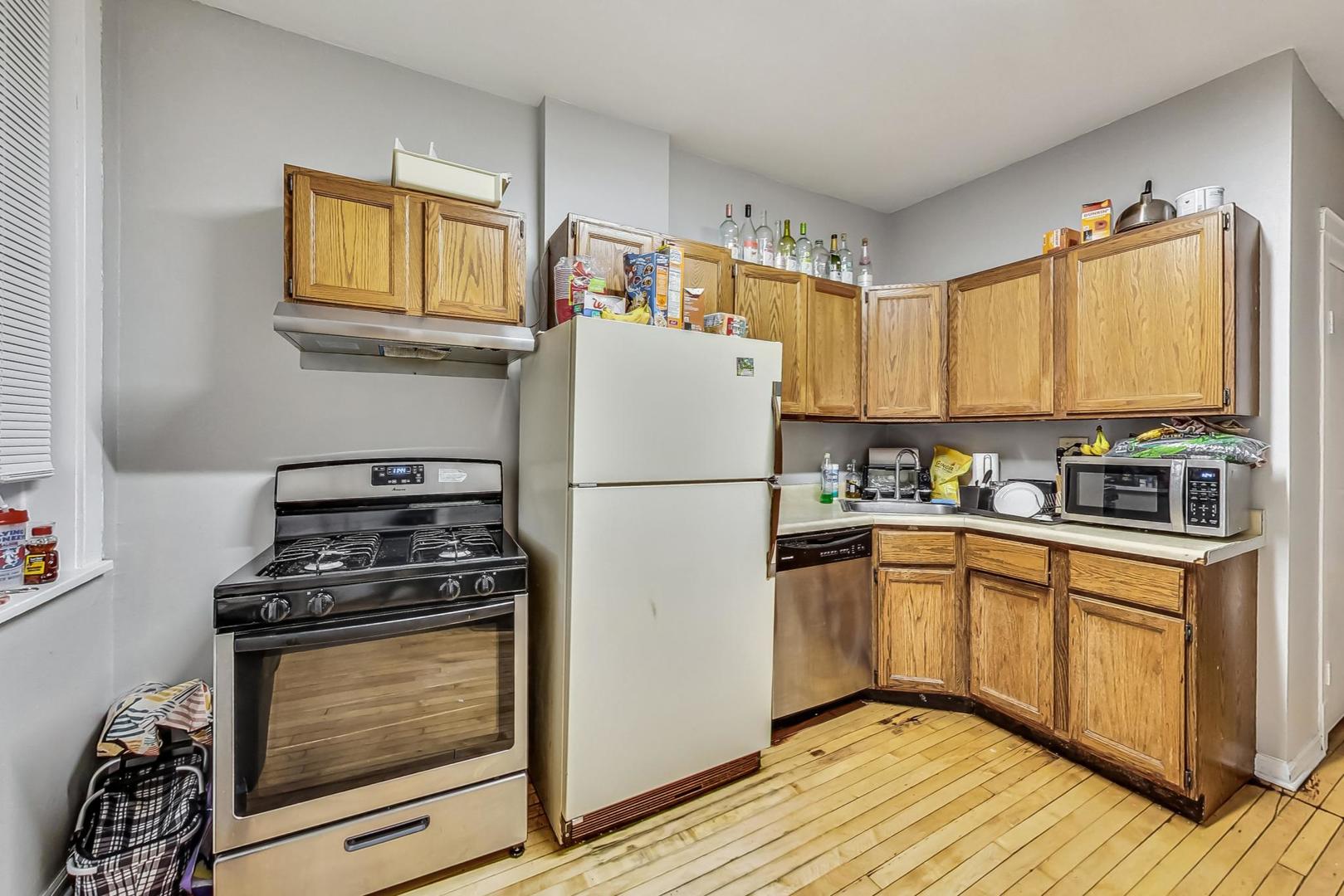 3814 North Clark Street Chicago IL 60613