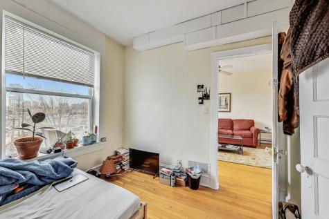 3814 North Clark Street Chicago IL 60613