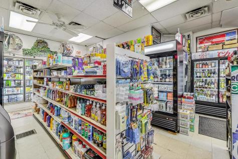 3814 North Clark Street Chicago IL 60613