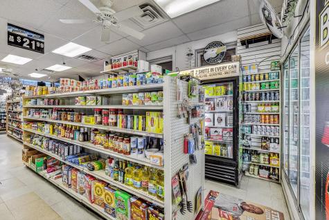 3814 North Clark Street Chicago IL 60613