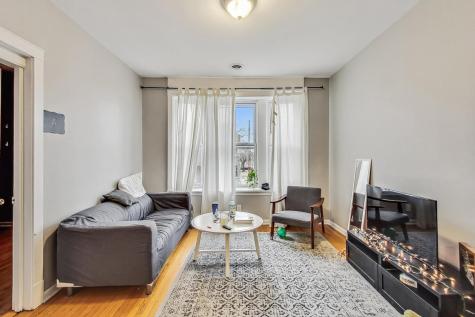 3814 North Clark Street Chicago IL 60613