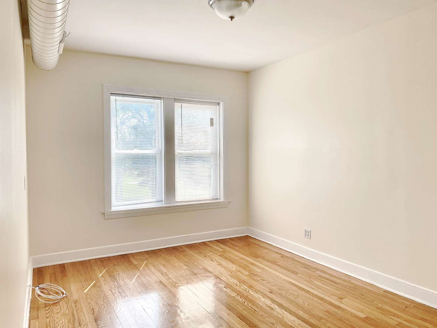 5620 North Western Avenue Chicago IL 60659