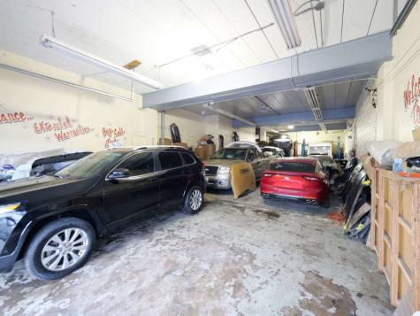 5620 North Western Avenue Chicago IL 60659