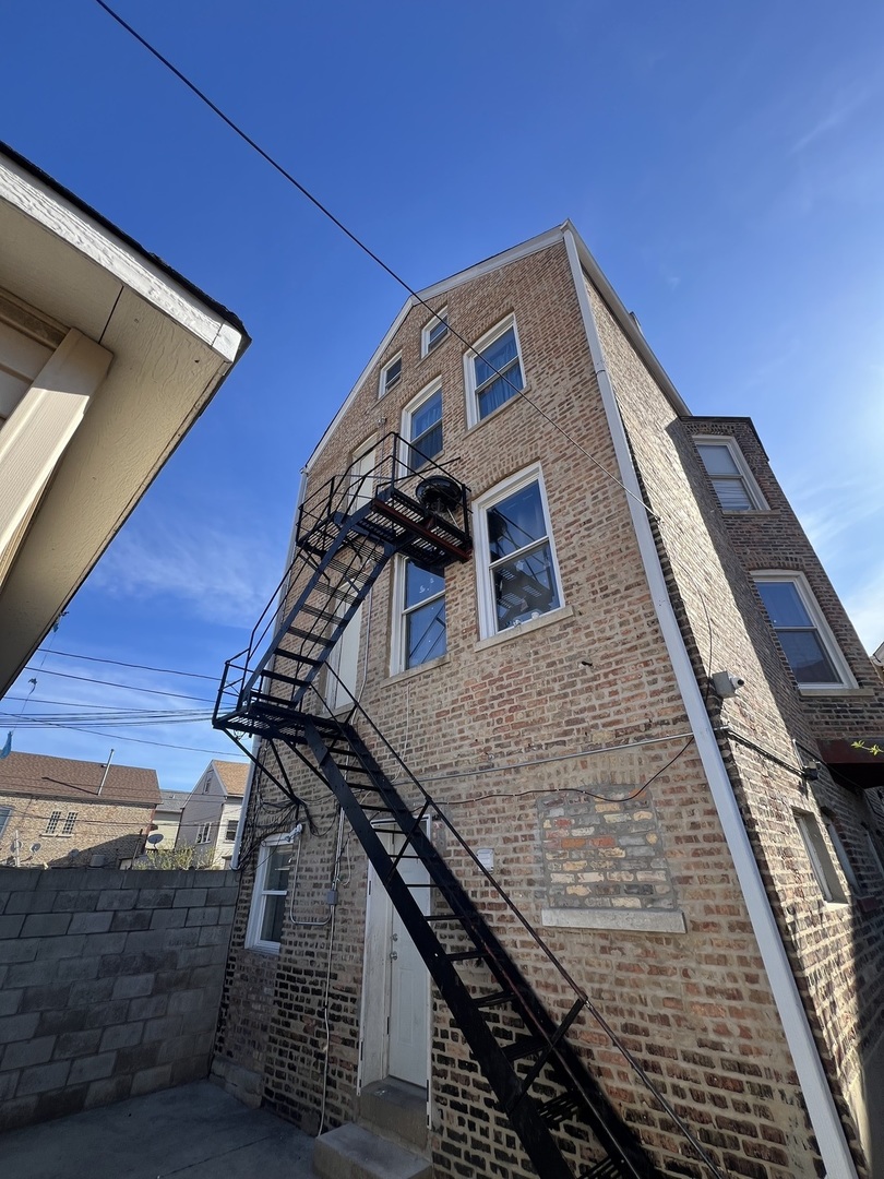 2318 South Homan Avenue Chicago IL 60623