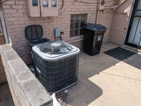 4039 147TH Street Midlothian IL 60445
