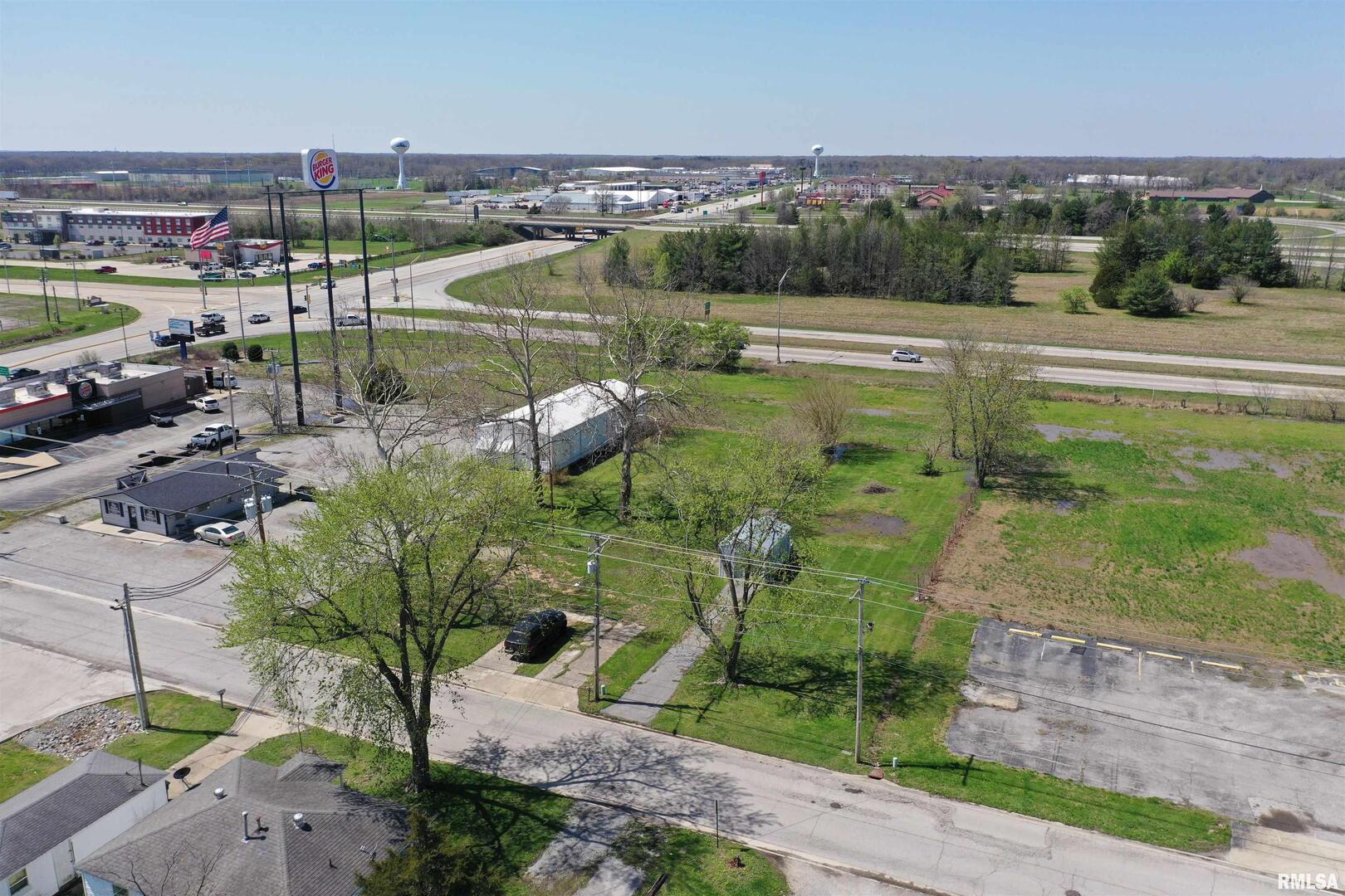109 North Missouri Avenue Salem IL 62881