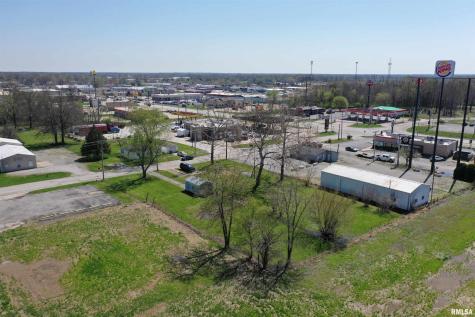 109 North Missouri Avenue Salem IL 62881