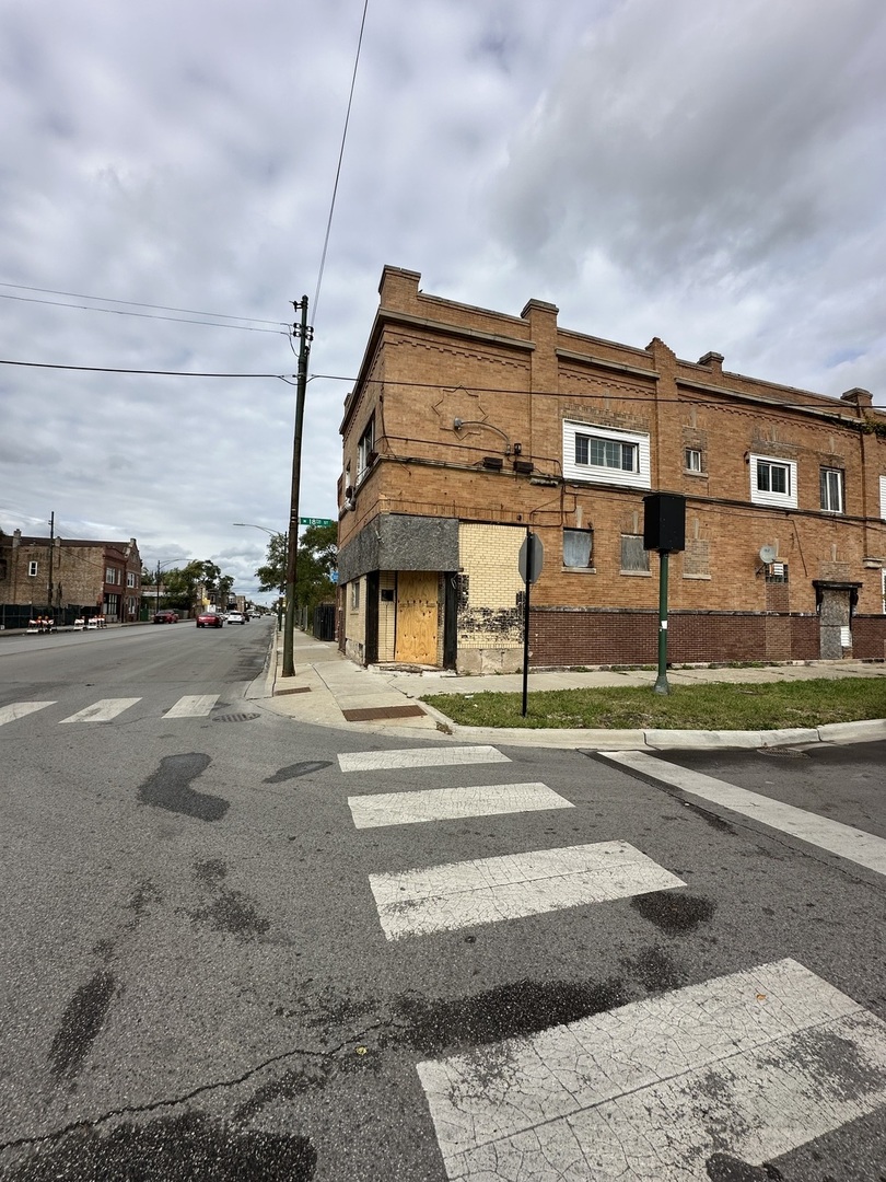 1659 South Pulaski Road Chicago IL 60623