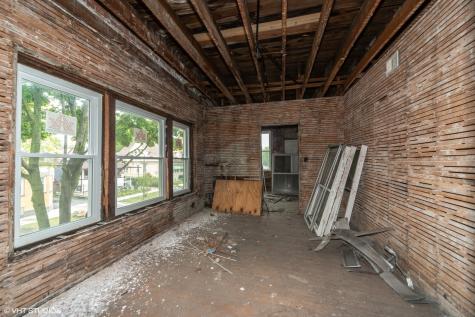 5256 West Chicago Avenue Chicago IL 60651