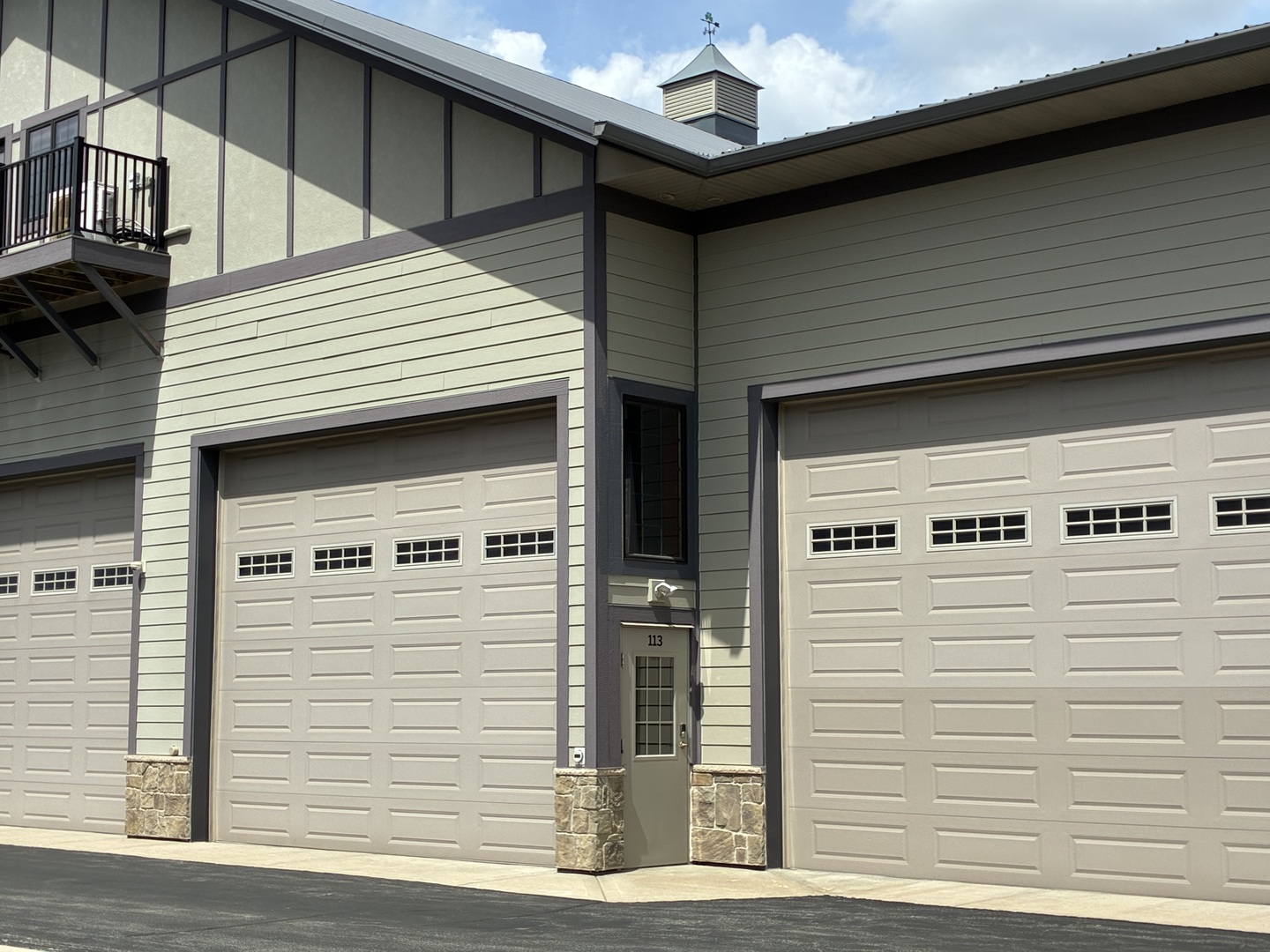 2228 Ferry Road Naperville IL 60563