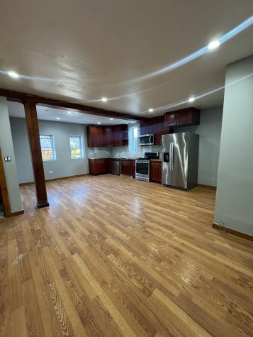 4915 West 30th Street Cicero IL 60804