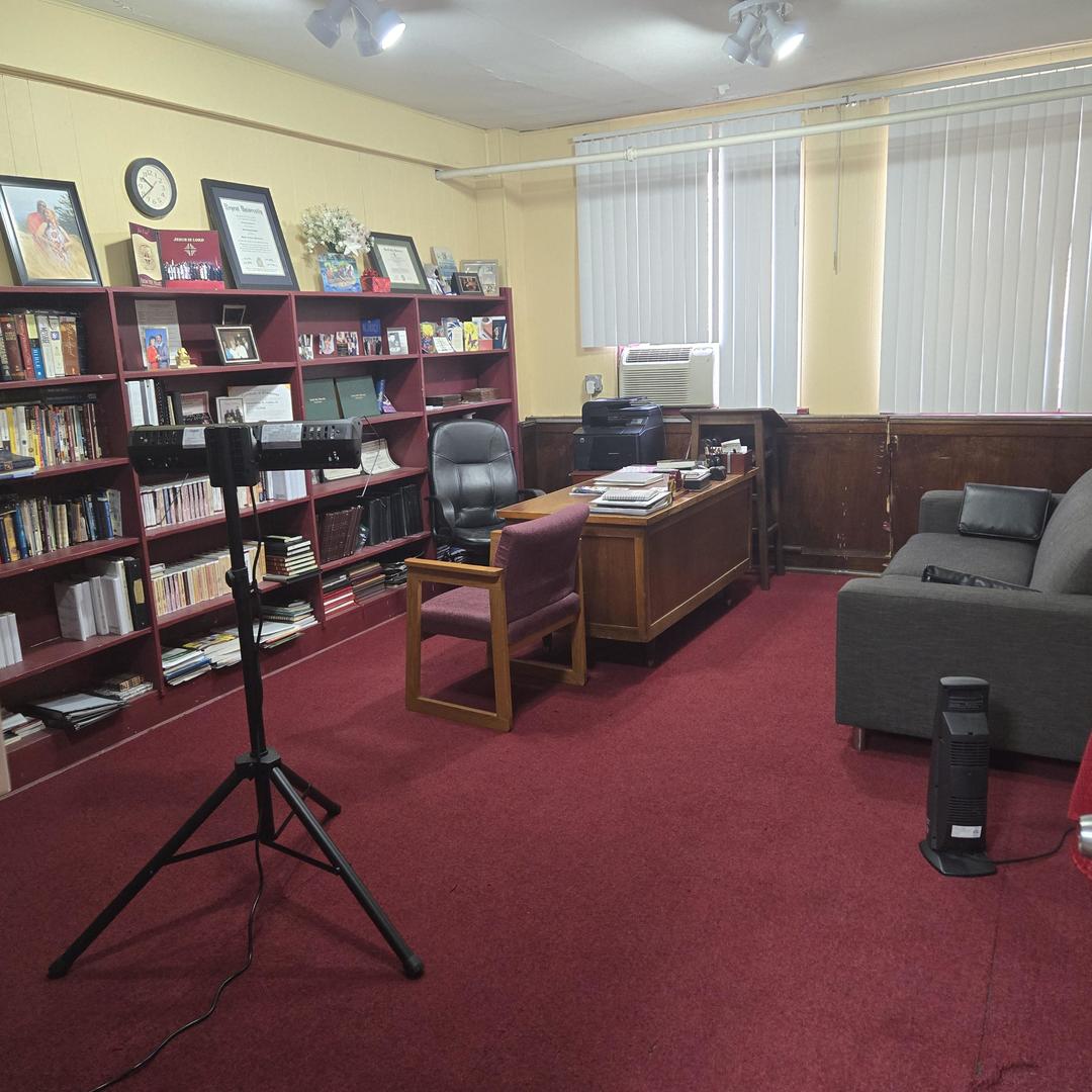 6645 South Troy Street Chicago IL 60629