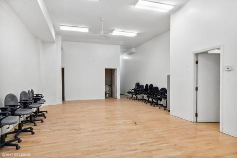 1547 North Larrabee Street Chicago IL 60610