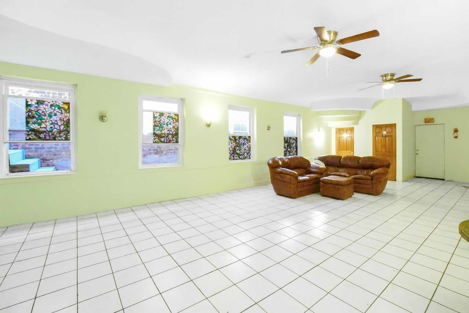 1718 West 48th Street Chicago IL 60609
