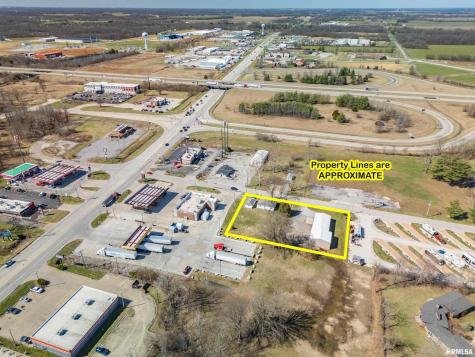 112 North Missouri Avenue Salem IL 62881
