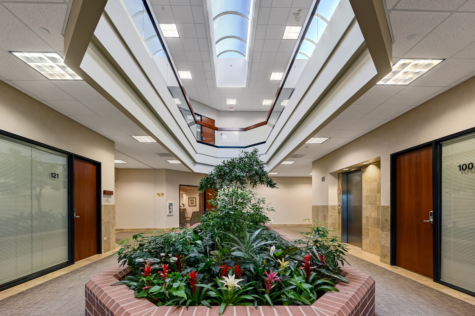 4200 Cantera Drive Warrenville IL 60555