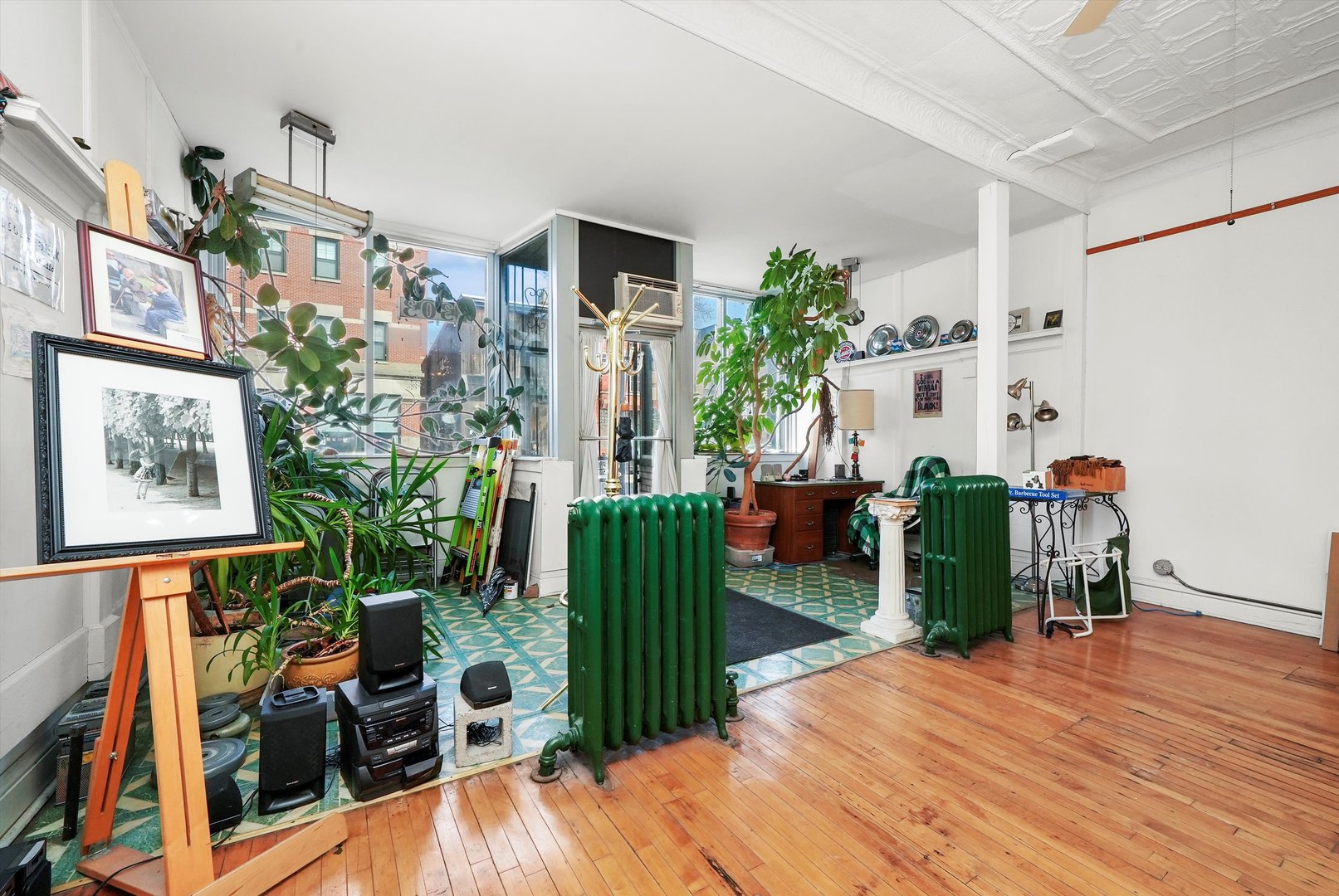 1303 West Chicago Avenue Chicago IL 60642