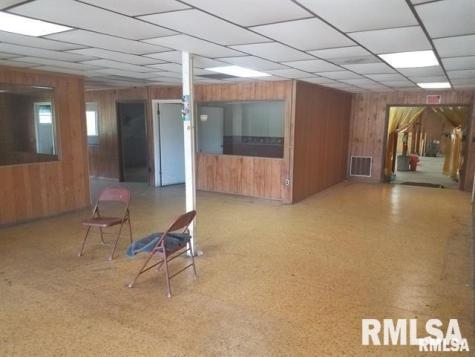 1238 West Main Street Benton IL 62812