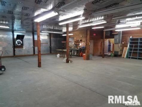 1238 West Main Street Benton IL 62812
