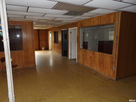 1238 West Main Street Benton IL 62812