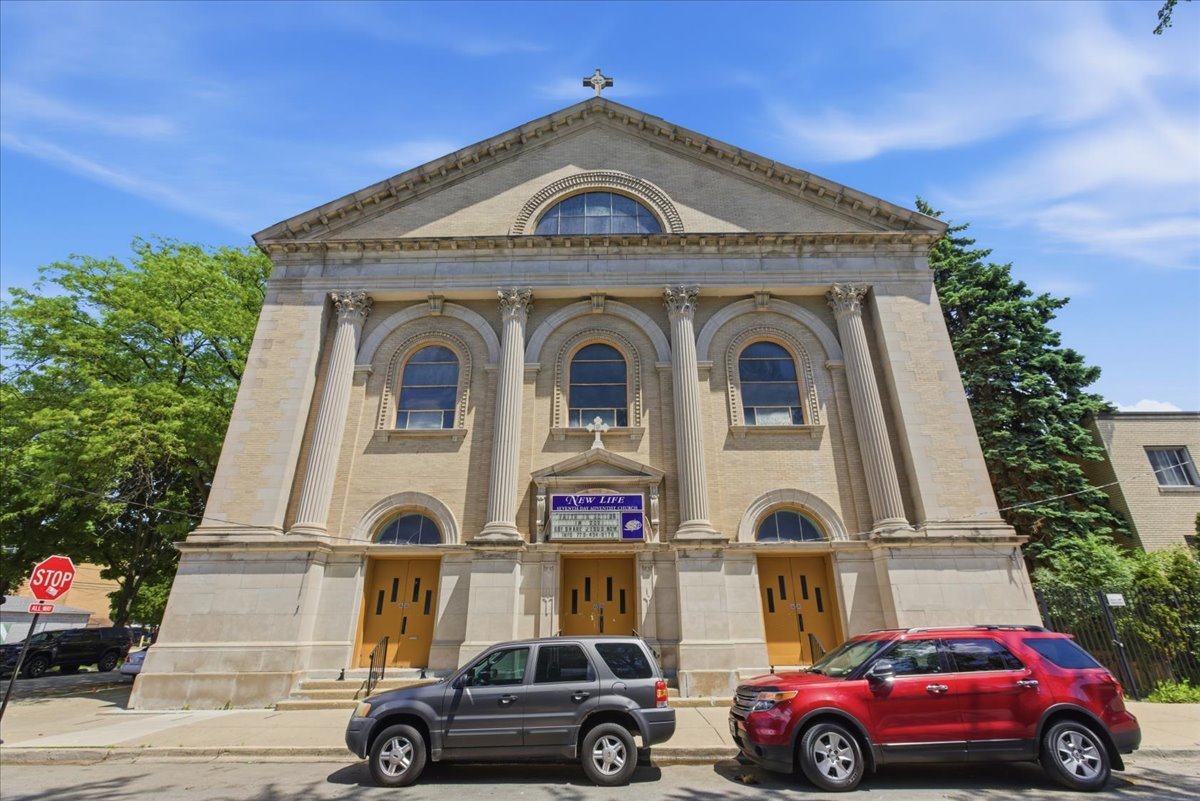 5001 South Hermitage Avenue Chicago IL 60609