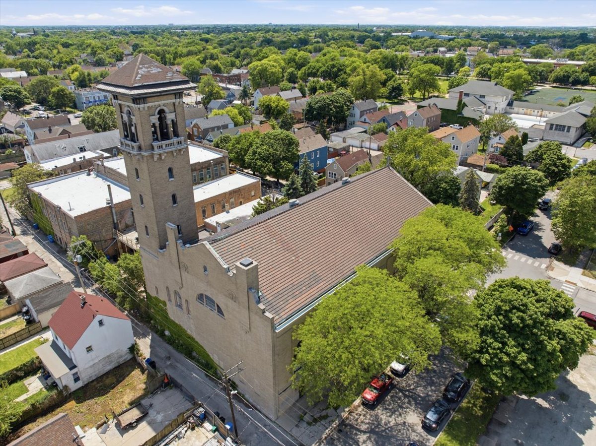 5001 South Hermitage Avenue Chicago IL 60609