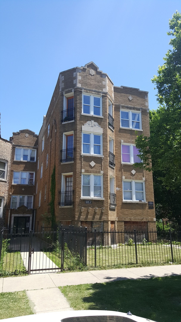 6847 South Indiana Avenue Chicago IL 60637