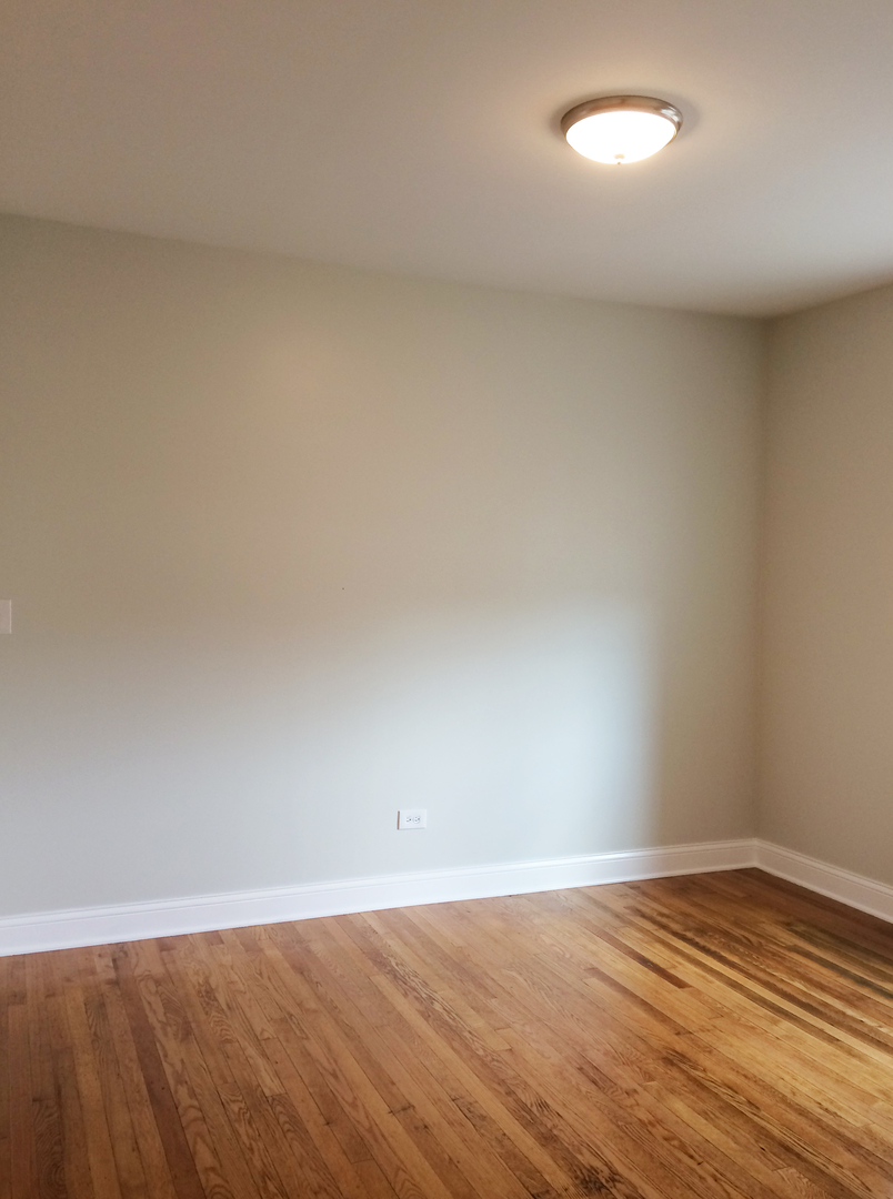 6847 South Indiana Avenue Chicago IL 60637
