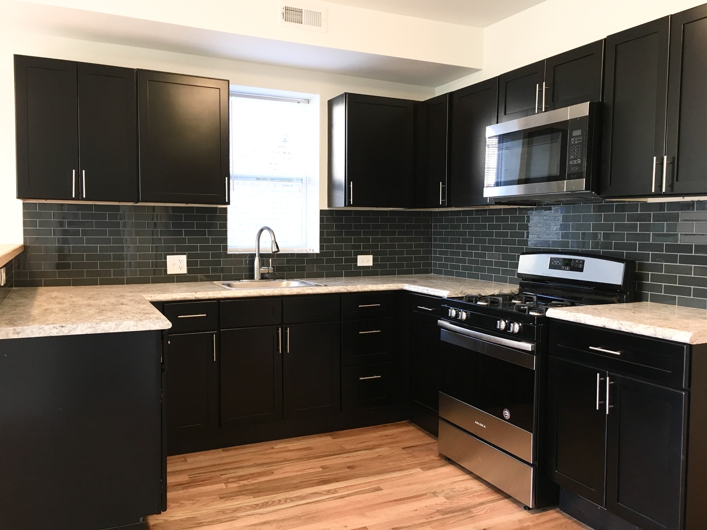 6847 South Indiana Avenue Chicago IL 60637