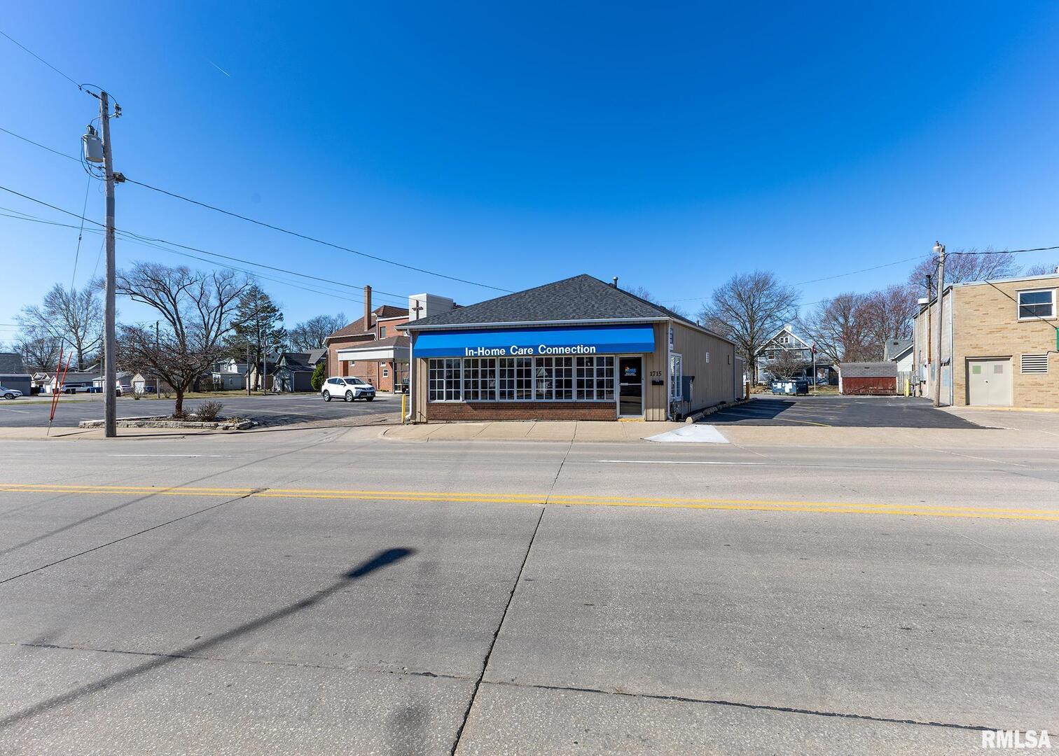 1715 15TH Street Place Moline IL 61265