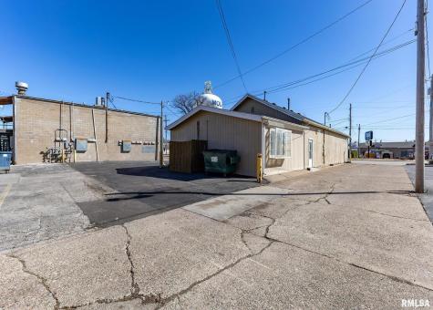 1715 15TH Street Place Moline IL 61265