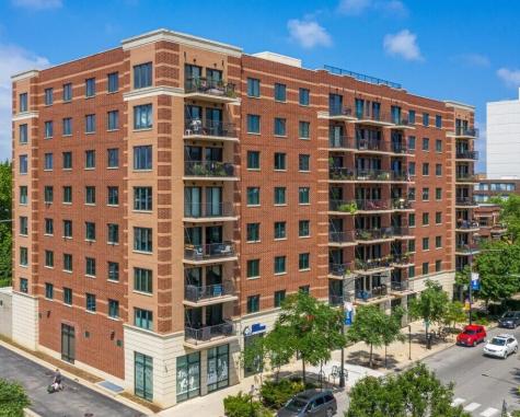 4848 North Sheridan Road Chicago IL 60640