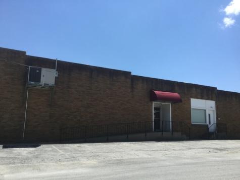 209 West Oak Street Watseka IL 60970