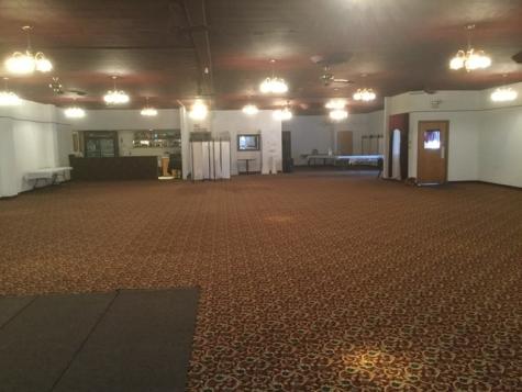 209 West Oak Street Watseka IL 60970