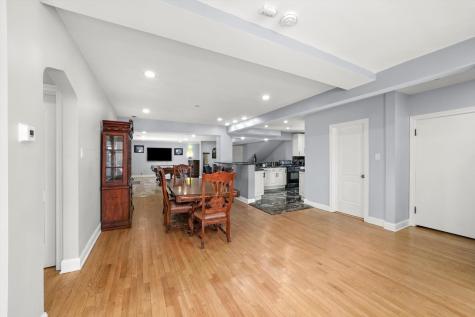 2022 West 95th Street Chicago IL 60643