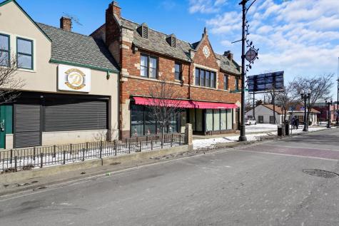 2022 West 95th Street Chicago IL 60643