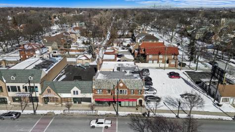 2022 West 95th Street Chicago IL 60643