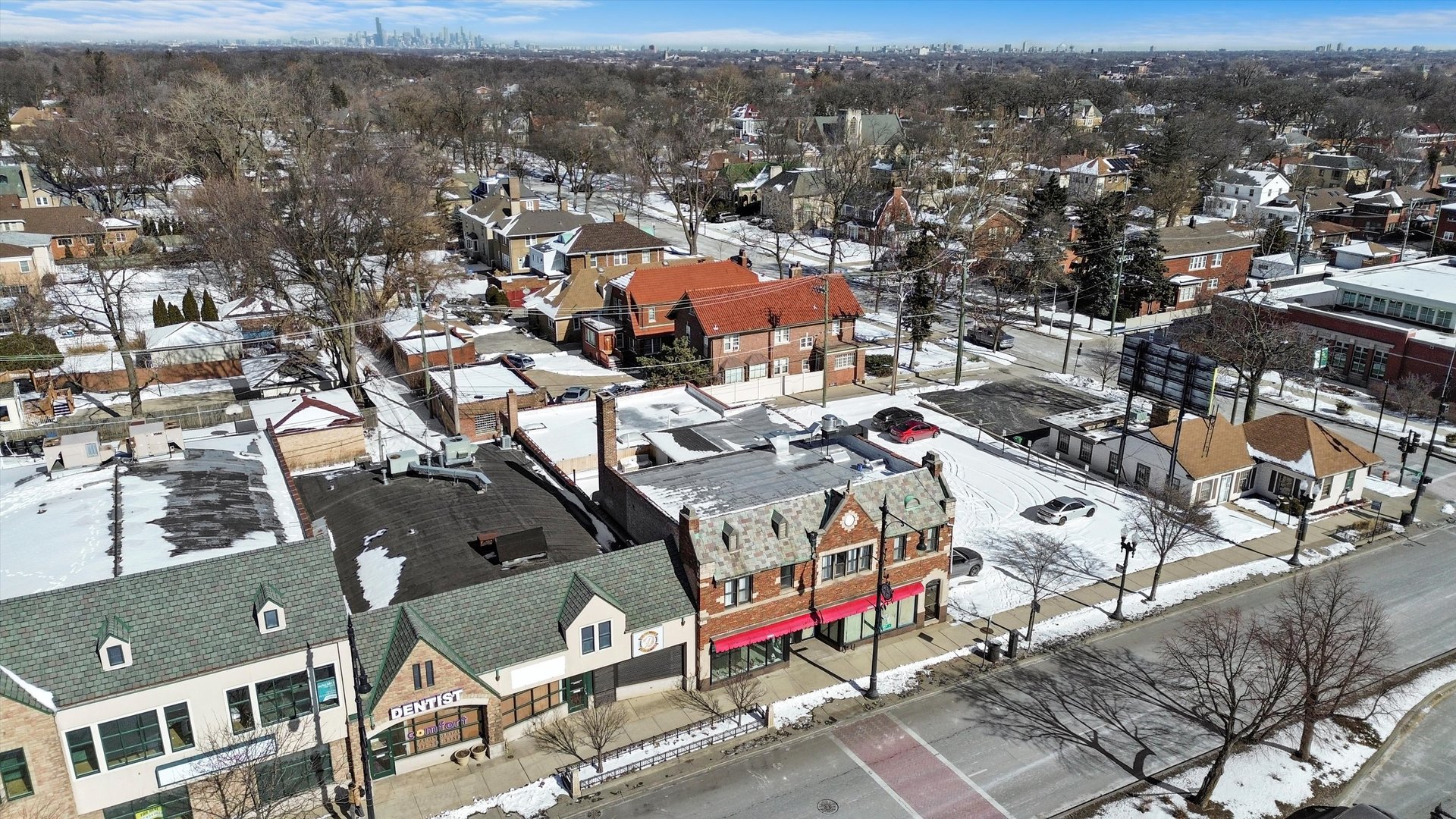 2022 West 95th Street Chicago IL 60643
