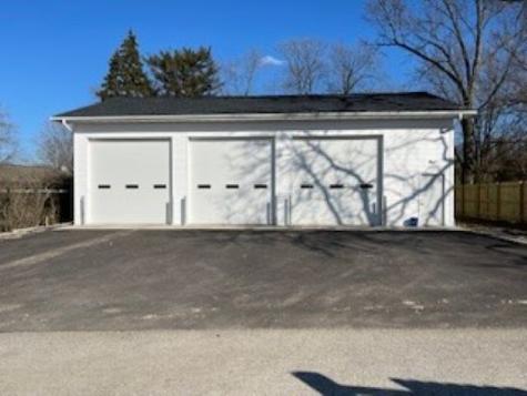 10/12 and 14 Somonauk Road Cortland IL 60112