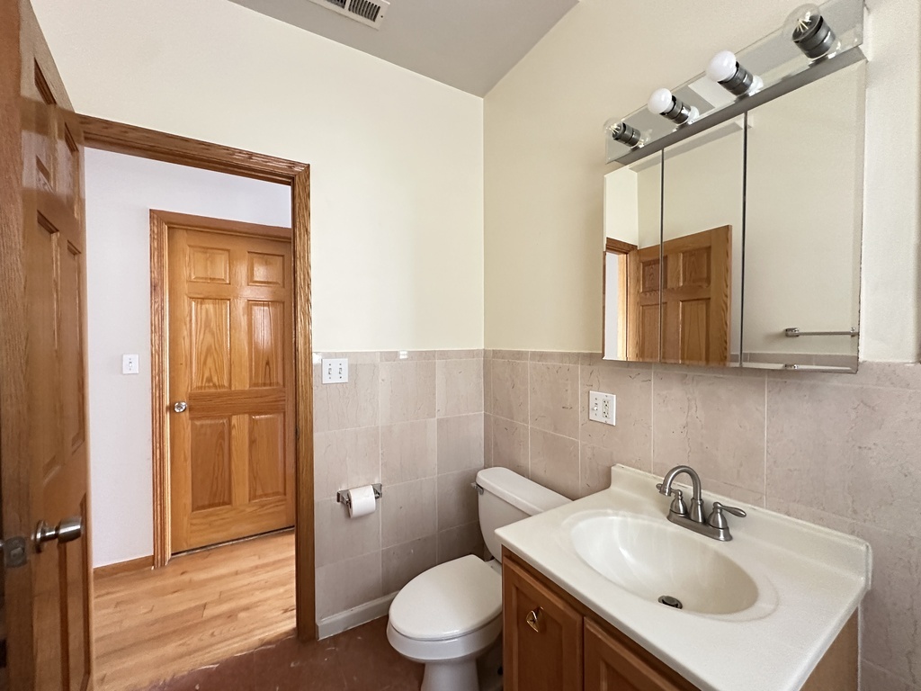 2138 West Chicago Avenue Chicago IL 60622