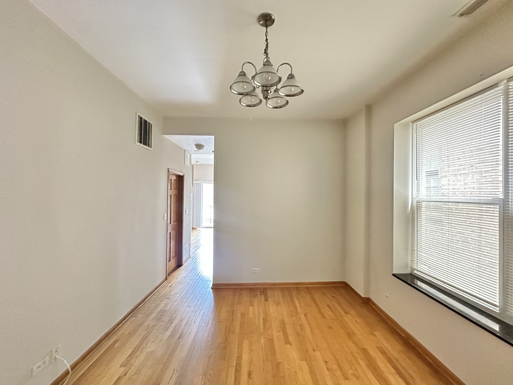 2138 West Chicago Avenue Chicago IL 60622