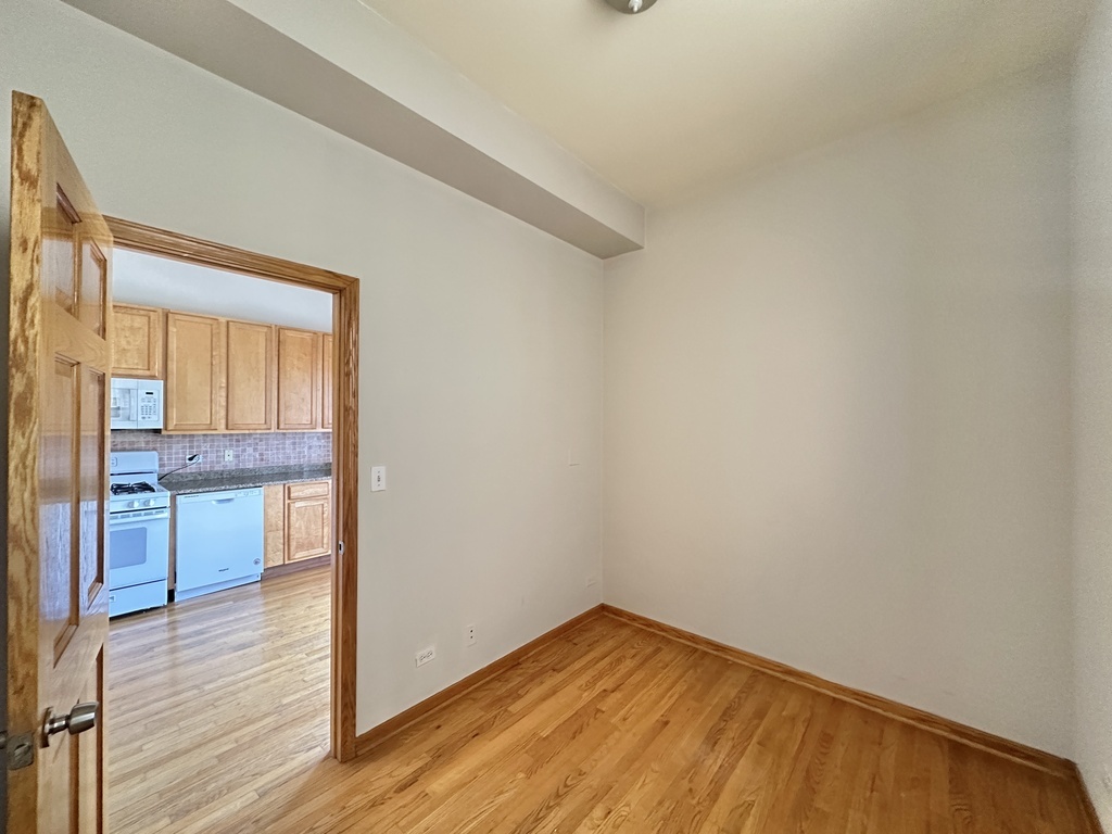 2138 West Chicago Avenue Chicago IL 60622