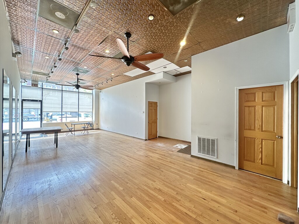 2138 West Chicago Avenue Chicago IL 60622