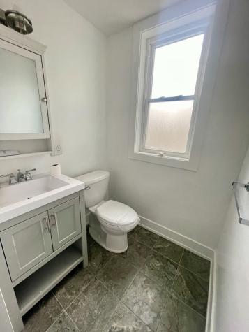 8035 South Essex Avenue Chicago IL 60617
